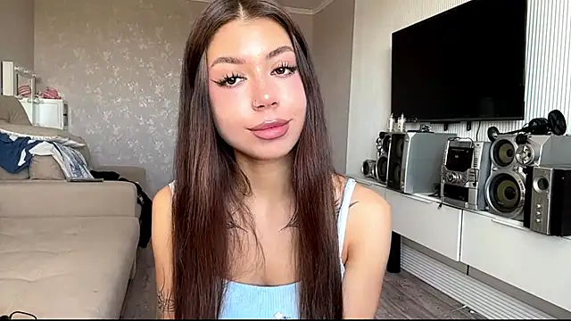 You Club Winx online show from April 18, 7:23 am