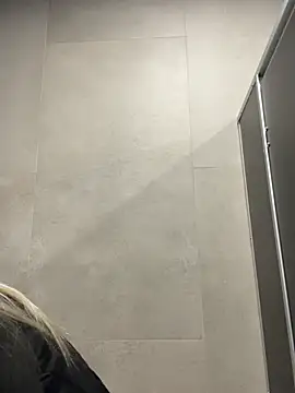 Snapshot of Mia_Star69 chatting on February 21, 5:47 pm Mia Star69 online show from February 21, 5:47 pm