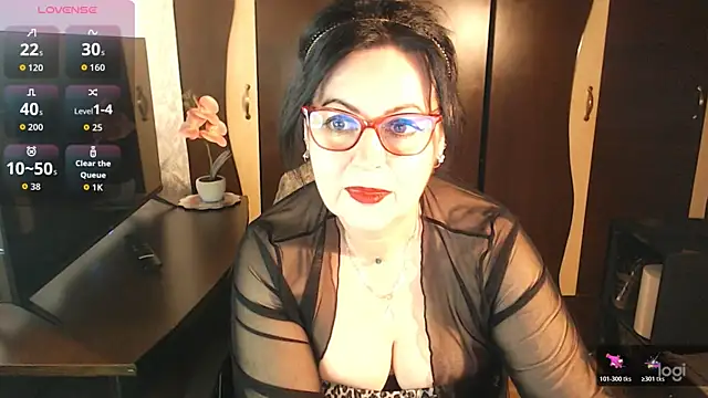 exiMIlf online show from April 12, 3:06 pm