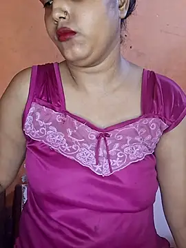 Snapshot of Nency_Love143 chatting on July 10, 7:38 pm Nency Love143 online show from July 10, 7:38 pm