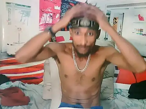 Snapshot of EroticPoison69 chatting on March 1, 5:48 pm EroticPoison69 online show from March 1, 5:48 pm