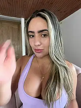 Miilana  online show from July 18, 2:32 pm