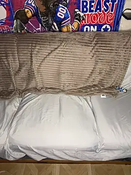 Snapshot of Mandingojay9 chatting on February 21, 4:13 am Mandingojay9 online show from February 21, 4:13 am