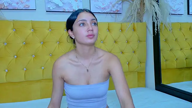 Snapshot of _ArianaToroo chatting on March 3, 1:39 pm ArianaToroo online show from March 3, 1:39 pm