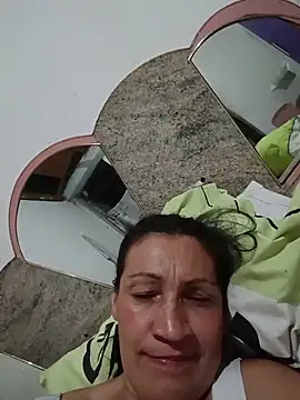 Layla Zaid online show from April 18, 3:54 am