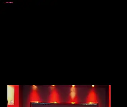 Snapshot of Master_kingsadic chatting on April 24, 3:31 am Master kingsadic online show from April 24, 3:31 am