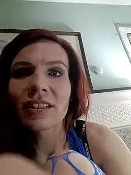 Royalbarbie25 online show from February 28, 11:39 pm