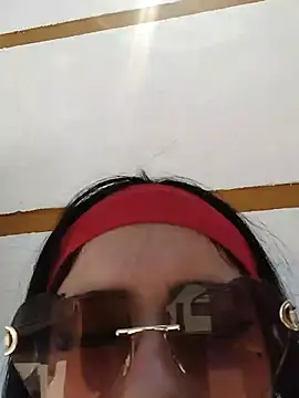 Snapshot of emma_cg chatting on June 30, 4:08 pm emma cg online show from June 30, 4:08 pm