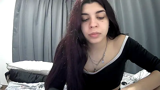 violetazein7 online show from June 13, 1:36 am