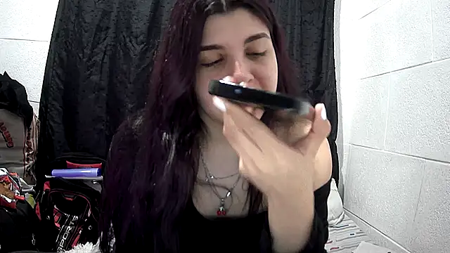 violetazein7 online show from July 14, 12:13 am