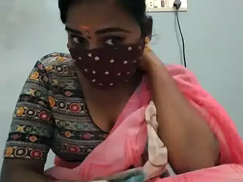 Snapshot of Rathi-priyaa chatting on March 4, 5:13 am Rathi-priyaa online show from March 4, 5:13 am