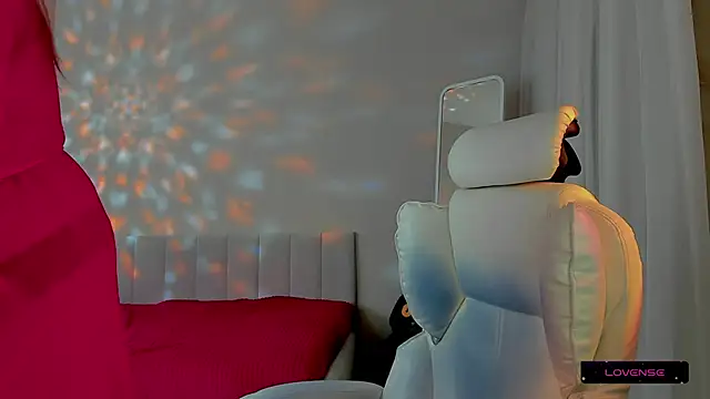 she wolf online show from February 26, 2:16 pm