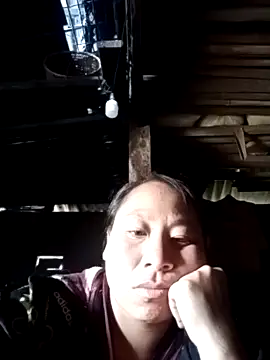 plump-bums online show from February 25, 6:34 am