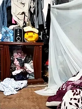 cute-shine online show from March 21, 4:39 am