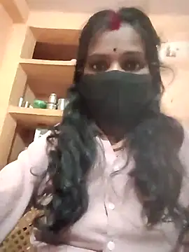 Snapshot of Desi_Couple_P chatting on March 4, 2:45 pm Desi Couple P online show from March 4, 2:45 pm