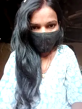 Snapshot of Desi_Couple_P chatting on April 23, 1:18 am Desi Couple P online show from April 23, 1:18 am
