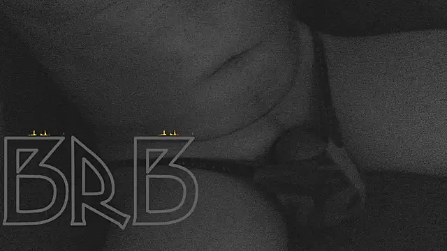 MeDDussa  online show from April 25, 7:33 pm