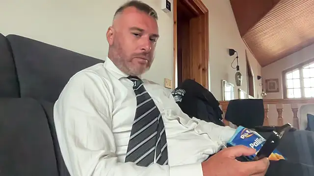 marcovik1 online show from April 14, 10:21 am