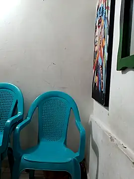 honey-suckle online show from February 16, 6:59 pm