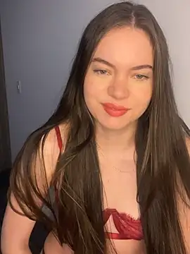 Snapshot of alyabelova chatting on April 25, 4:37 am alyabelova online show from April 25, 4:37 am