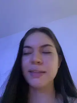 Snapshot of alyabelova chatting on June 2, 2:46 am alyabelova online show from June 2, 2:46 am