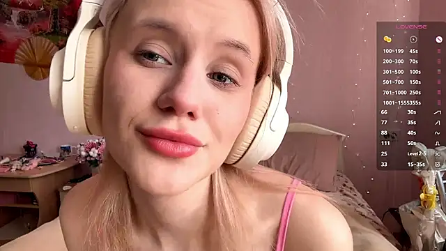 MelissaZaria online show from April 12, 6:29 am