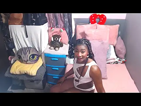 alanalaurent15 online show from March 6, 4:36 pm