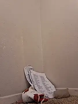 stressrliver88 online show from April 13, 1:22 am