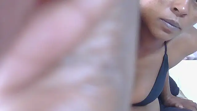 Snapshot of NaughtySnack chatting on March 2, 11:17 am NaughtySnack online show from March 2, 11:17 am