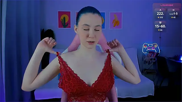 Snapshot of AdeleBabyGirl chatting on February 20, 3:47 am AdeleBabyGirl online show from February 20, 3:47 am