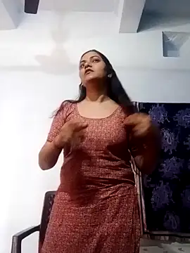 Snapshot of Anushka_Singh0 chatting on February 19, 4:08 am Anushka Singh0 online show from February 19, 4:08 am