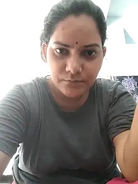 Snapshot of Anushka_Singh0 chatting on June 13, 6:55 am Anushka Singh0 online show from June 13, 6:55 am