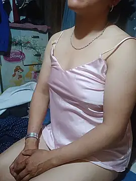 Snapshot of nelina_12345 chatting on July 12, 12:29 pm nelina 12345 online show from July 12, 12:29 pm