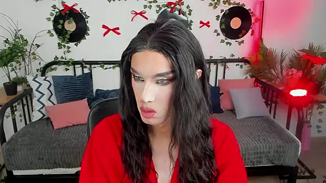 MadisonEsprit online show from February 27, 10:04 am