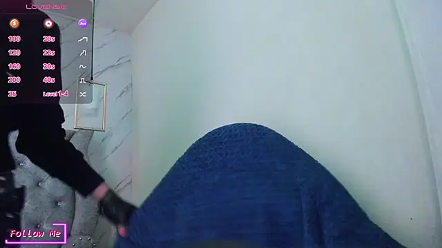 Snapshot of Fieramadame chatting on February 28, 7:37 pm Fieramadame online show from February 28, 7:37 pm