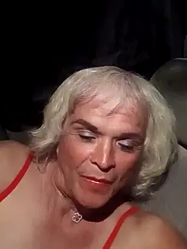 dustbunny64 online show from March 22, 8:07 am