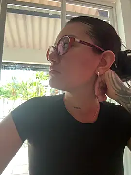 Roma xxx online show from May 31, 5:20 pm