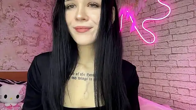 Snapshot of ExiePecue chatting on February 14, 7:05 am ExiePecue online show from February 14, 7:05 am