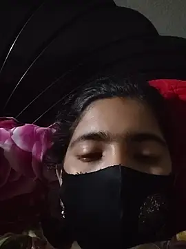 Snapshot of tanisha-me chatting on February 15, 1:20 pm tanisha-me online show from February 15, 1:20 pm