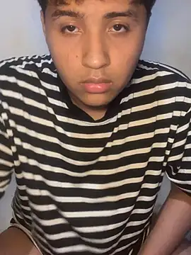 Snapshot of lalitopp chatting on February 20, 8:31 pm lalitopp online show from February 20, 8:31 pm