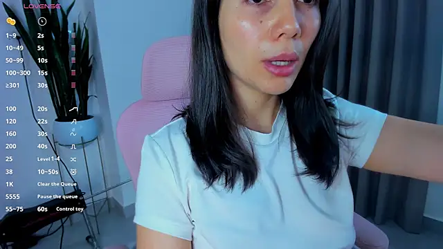 sara ospina22 online show from July 30, 7:13 pm