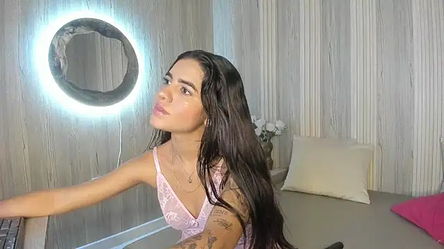 Isabellaa Rosee online show from June 19, 8:01 pm