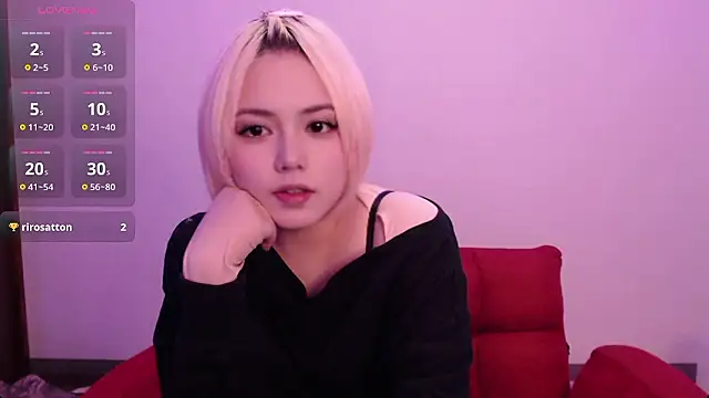 uru luv000 online show from March 22, 7:45 am