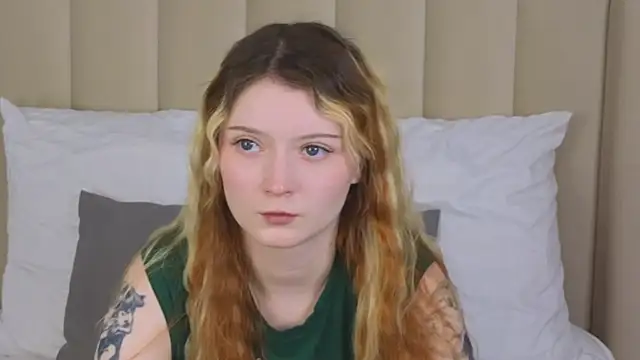 AlyssFrost online show from June 12, 2:54 am