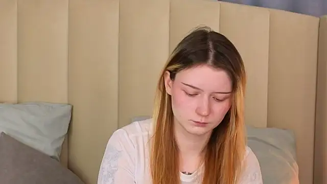 AlyssFrost online show from July 8, 3:00 am