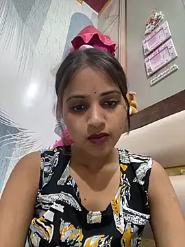 samayra1144 online show from May 17, 9:38 am