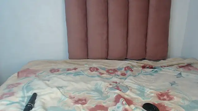 BigBootyEbony  online show from April 21, 7:36 am