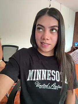 Luna rousse26 online show from April 6, 12:28 pm