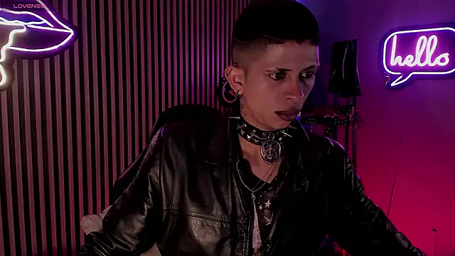 Maximoking26 online show from March 19, 1:53 am