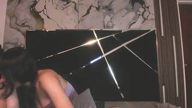 Snapshot of Couple_In_Heat chatting on April 21, 8:55 pm Couple In Heat online show from April 21, 8:55 pm